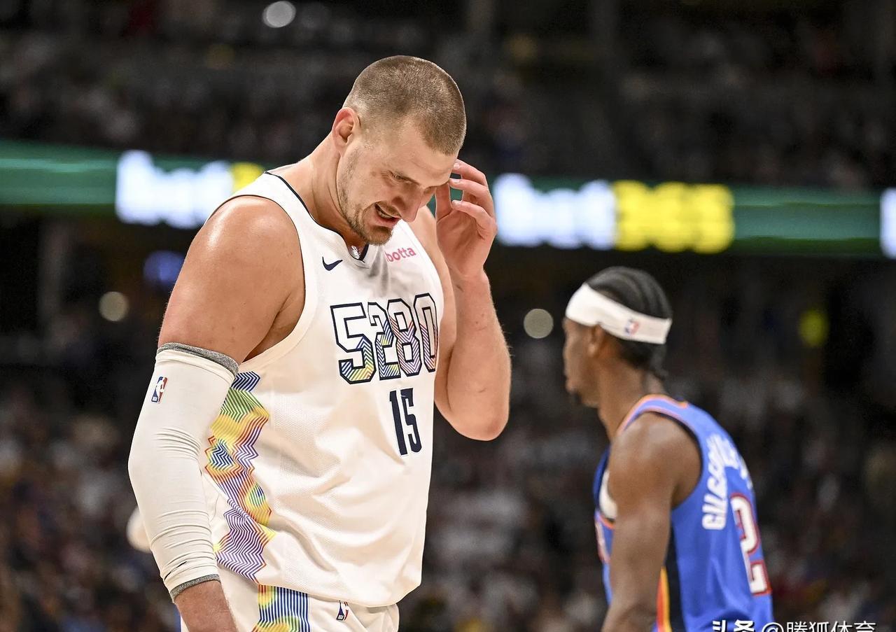 波兰男篮险胜掘金，麦科勒姆三分雨点燃全场