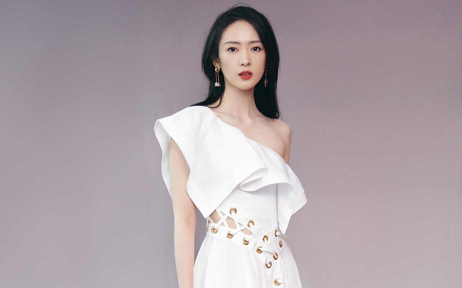 双城记，凯尔特人横扫晋级，胡金秋跨海闪耀