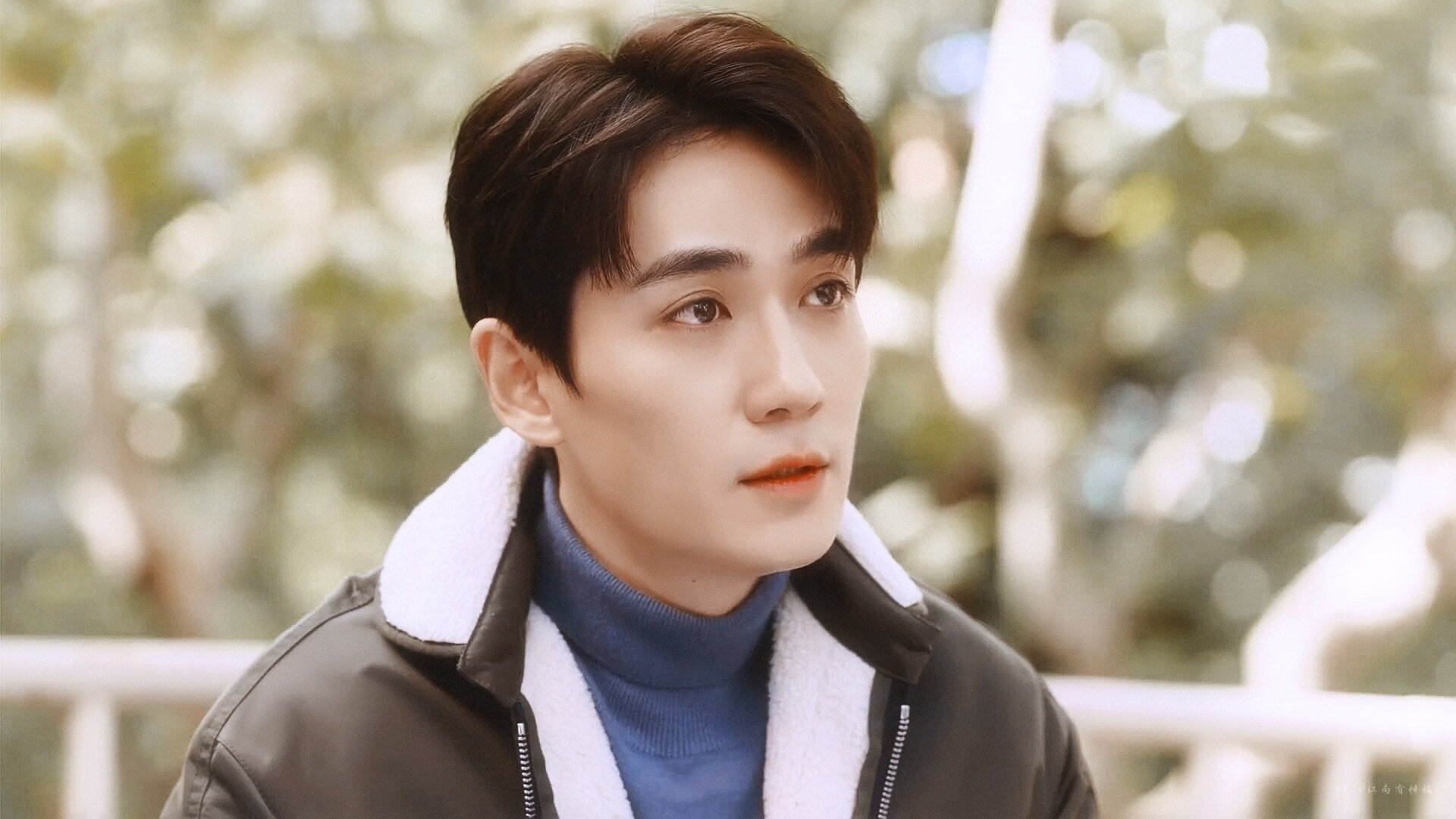 分裂时空，当日本铁翼折断马竞，莱万在曼城加冕