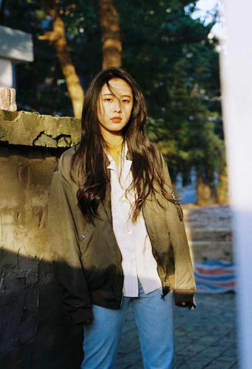 狂暴灰熊撕裂天山防线,哈利伯顿35+17导演29分血腥碾压