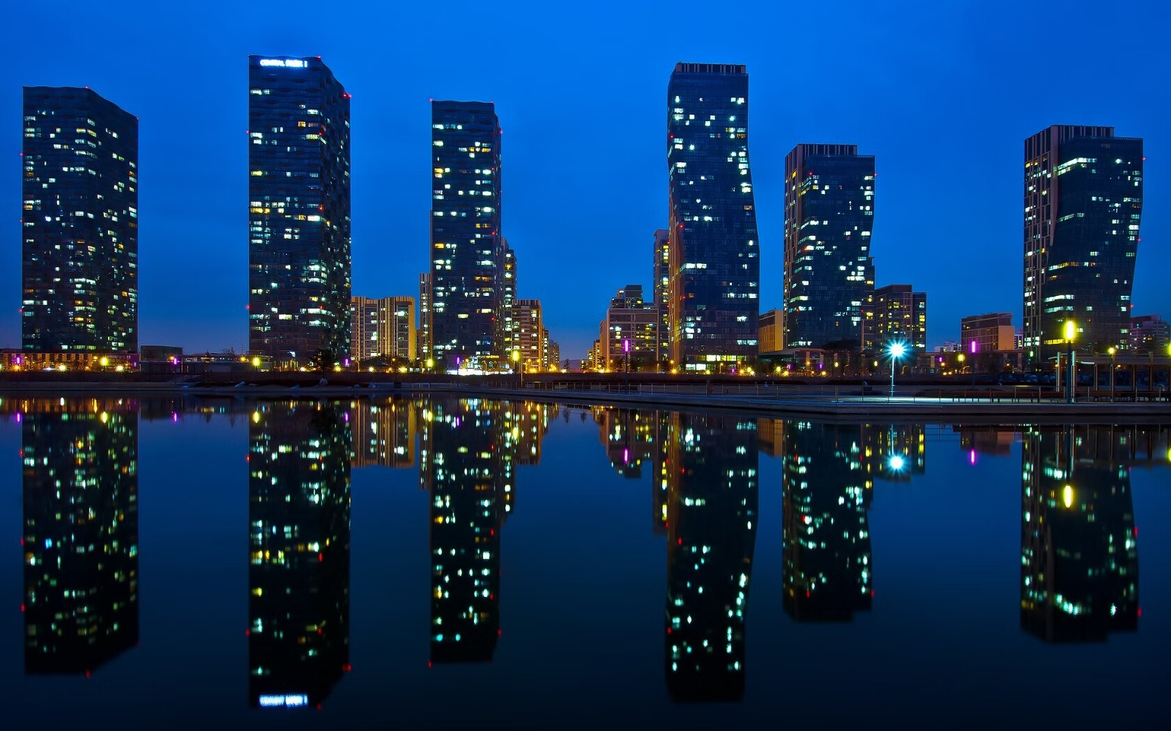 跨洋风暴,当猛龙之翼遮蔽紫禁城—西亚卡姆虚构统治战记