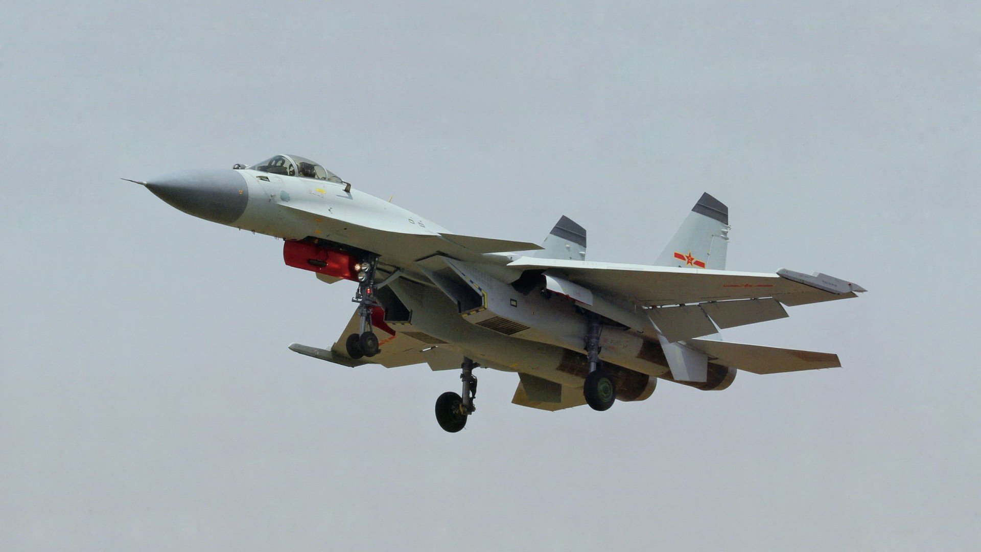 极速时刻,当F1赛道遇见篮球场的鹈鹕弯